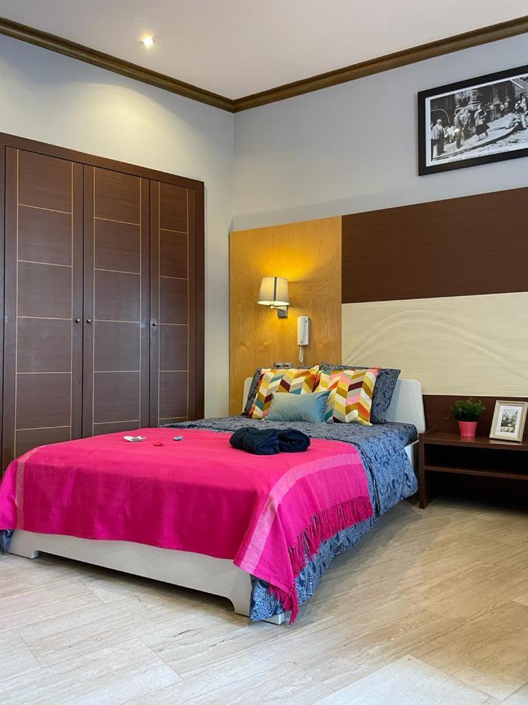 By La Rambla Rooms Barcelona Buitenkant foto